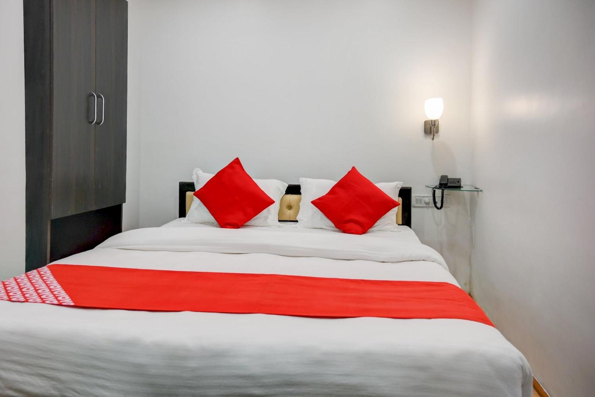 Super Town House Hi5 Aditya International Bhubaneswar Dış mekan fotoğraf