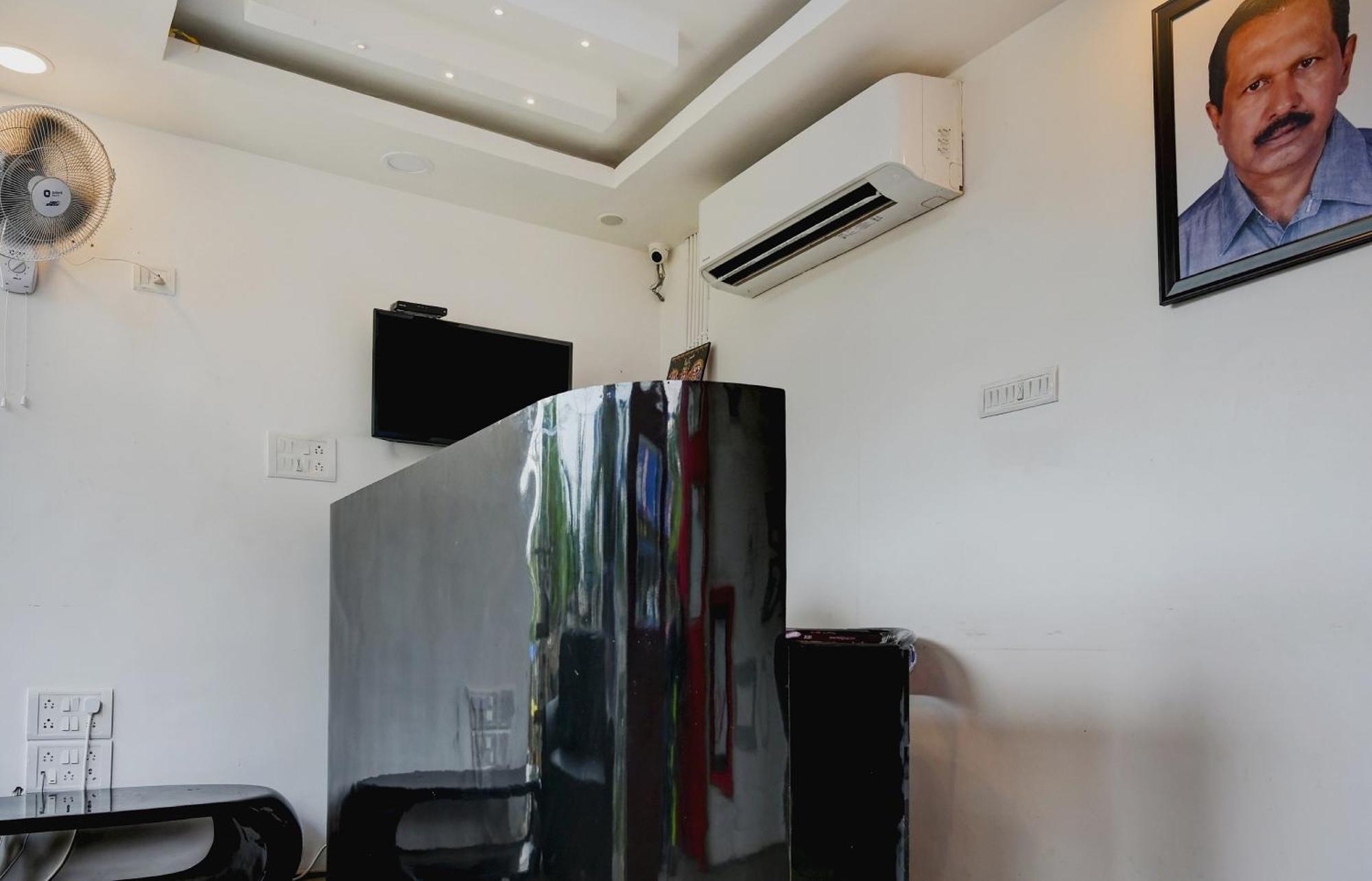 Super Town House Hi5 Aditya International Bhubaneswar Dış mekan fotoğraf