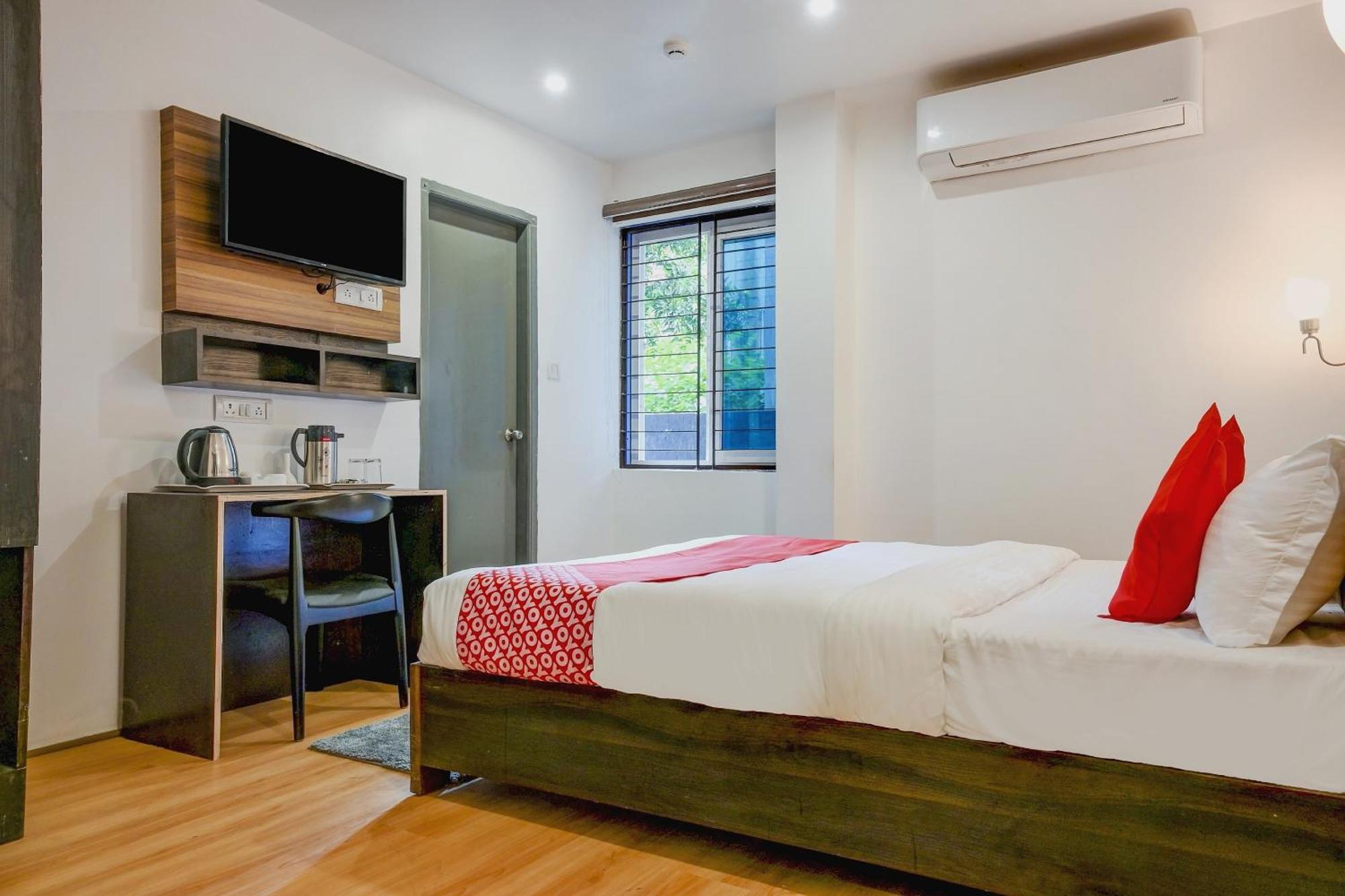 Super Town House Hi5 Aditya International Bhubaneswar Dış mekan fotoğraf