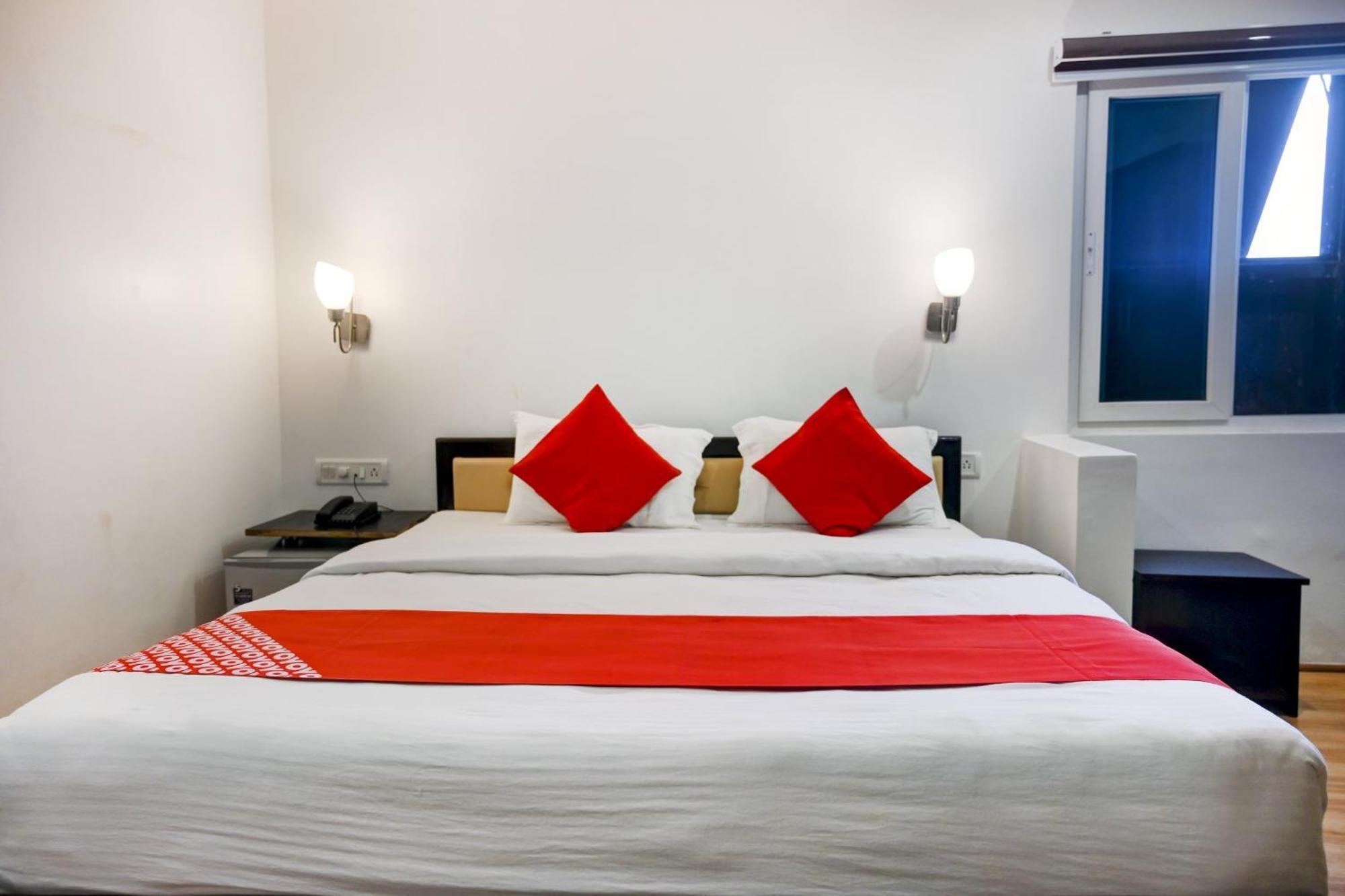 Super Town House Hi5 Aditya International Bhubaneswar Dış mekan fotoğraf
